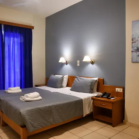 Aparthotel Akatos