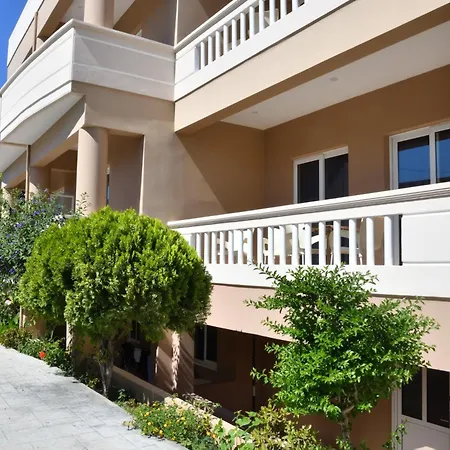 Akatos Aparthotel