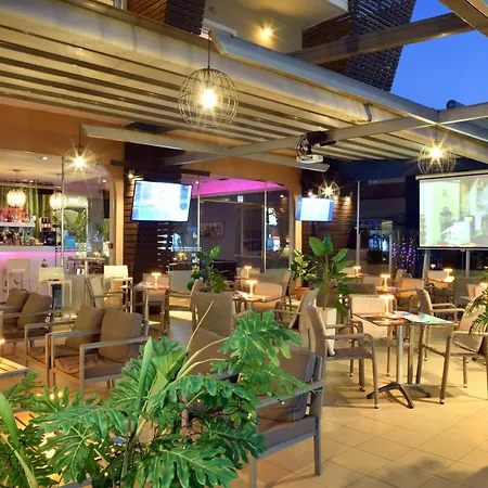 Akatos Aparthotel Agia Marina (Crete)