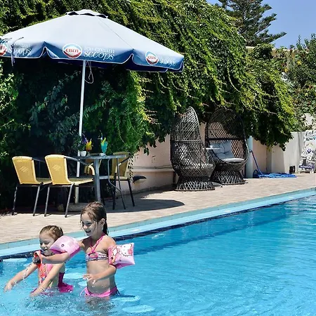 Akatos 2* Agia Marina (Crete)