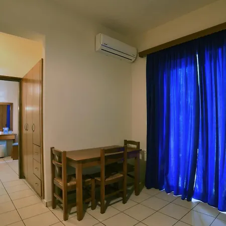 شقة فندقية Akatos Agia Marina