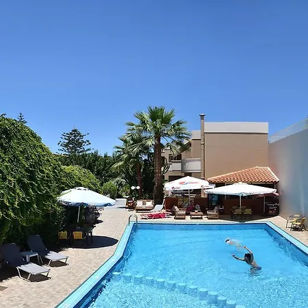 Akatos Agia Marina
